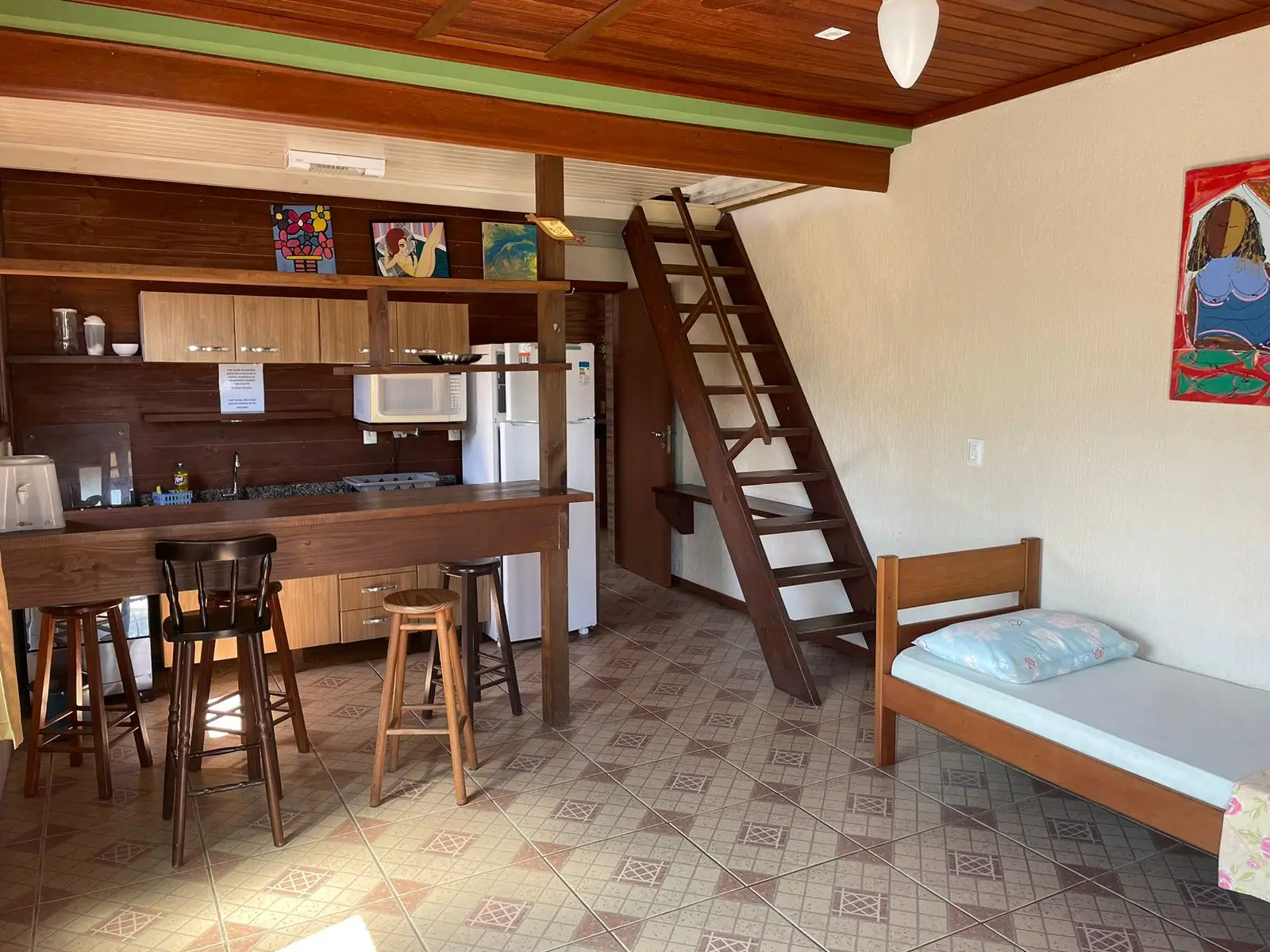 Apartamento 01 (Família) - Foto 3 de acomodação para temporada na Barra da Lagoa, Florianópolis